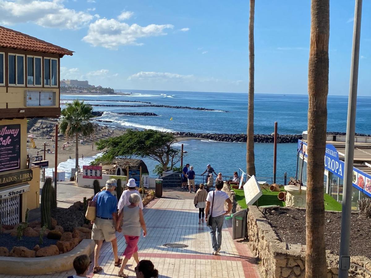 Flores 2 * Playa de las Americas (Tenerife)